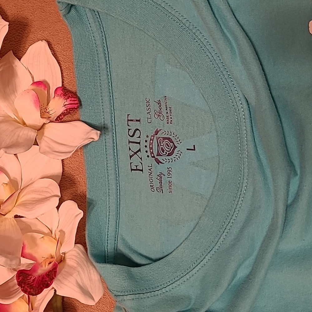 Hawaiian Long Sleeve Tee - Picture 8 of 12